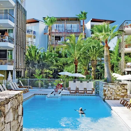 Port Prestige 2/3p6p Std Antibes